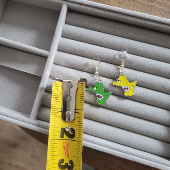 Care Bears Enamel Dangly Drop NWOTS Earrings/J70 - Picture 2 of 3